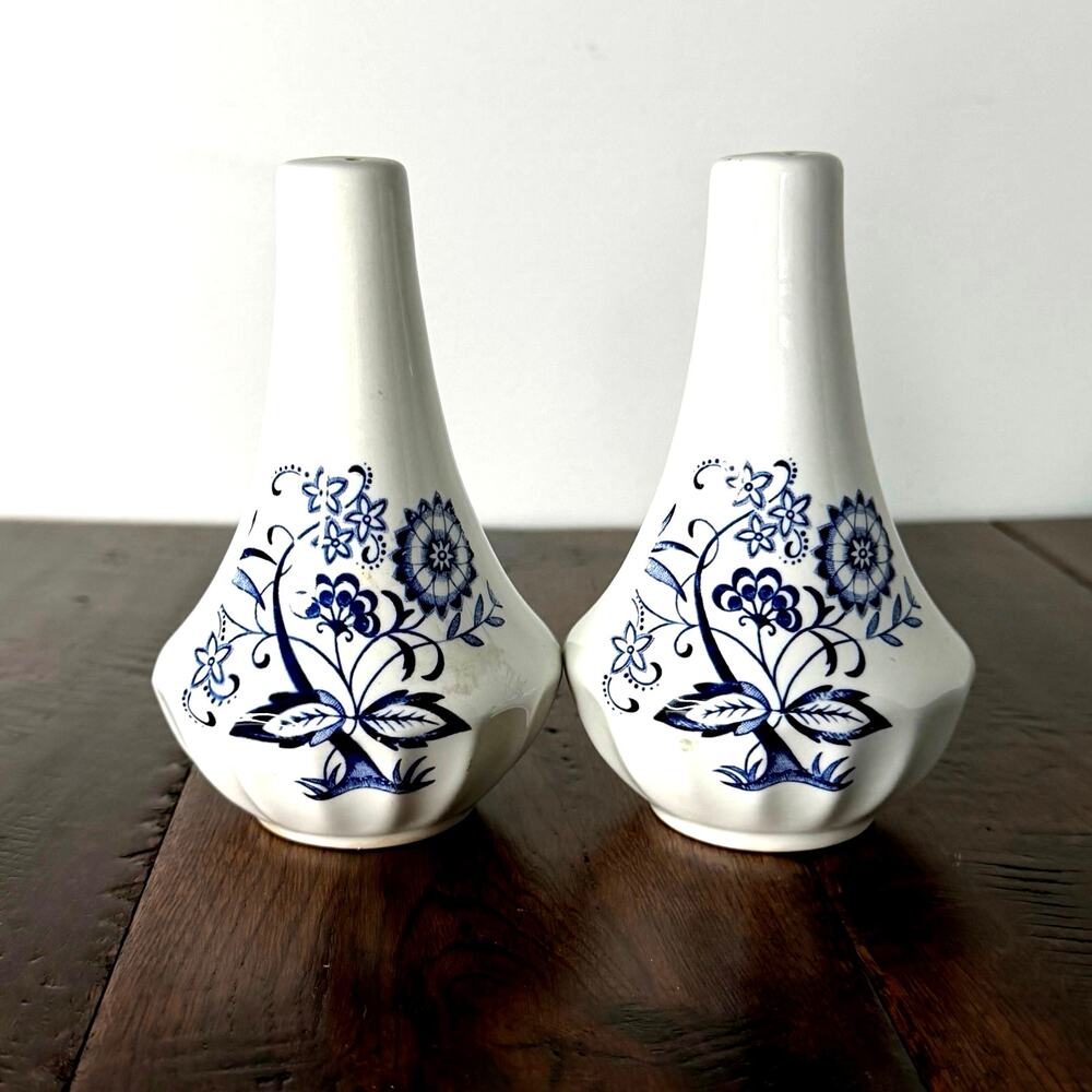 Vintage J&G Meakin Blue Nordic Salt & Pepper Shakers | Blue & White Ironstone